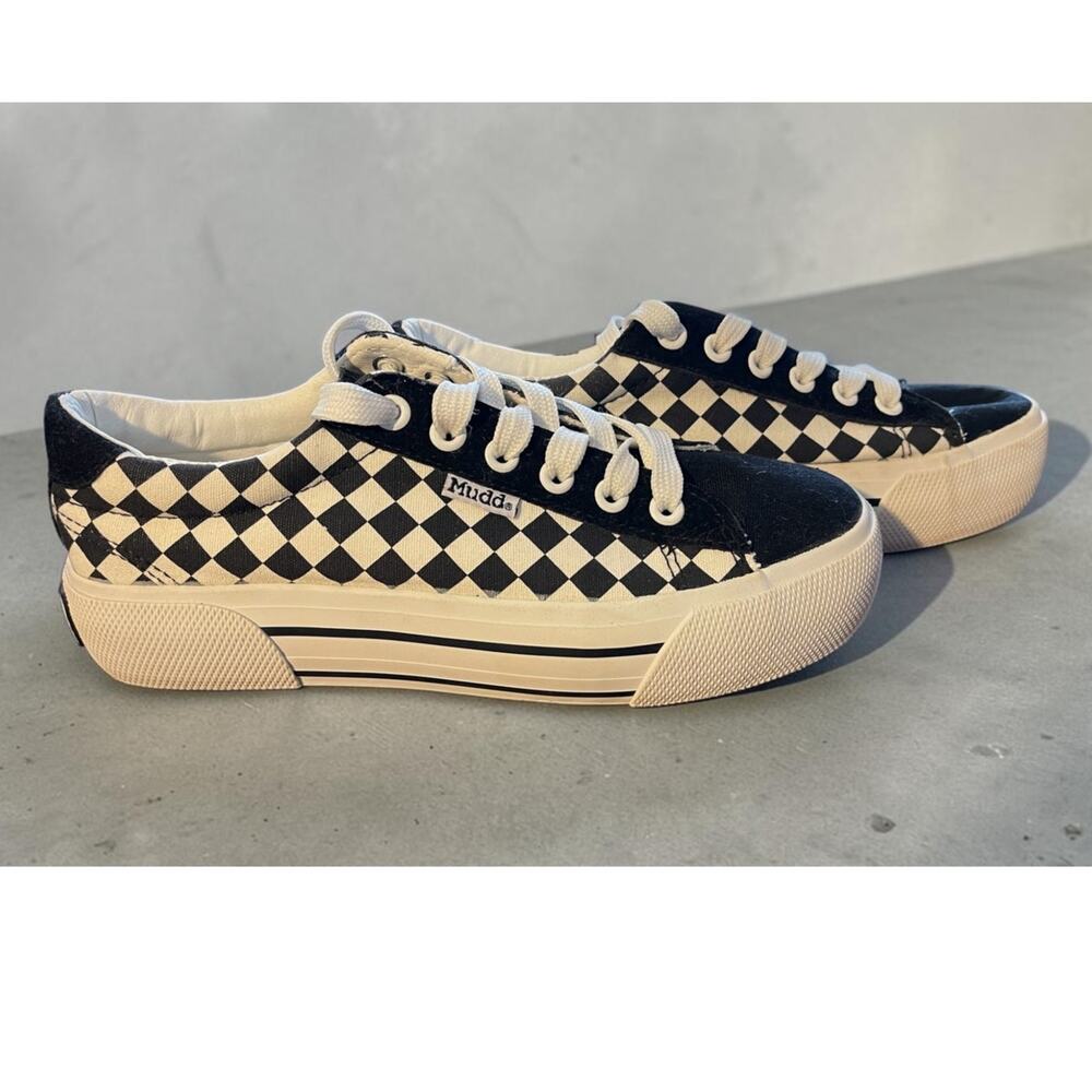 Mudd Black white black checkered Sneakers Tennis Shoes Woman's Sz 6 Comfort